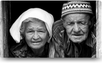 Yaşlılar Haftası Pano Çalışması